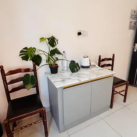 Sliema With Balcony Airconditioned And Comfortable Self Check In Vendégház