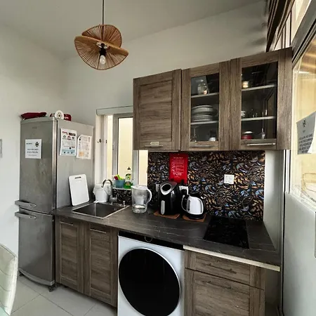 Sliema With Balcony Airconditioned And Comfortable Self Check In Gæstehus Gzira